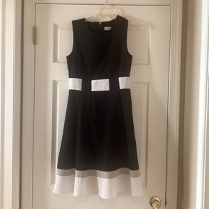 Calvin Klein A Line Dress - Color blocks - Black, White, Beige - Women’s Size 6